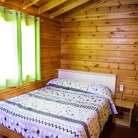 拉略萨营地