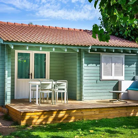 拉略萨营地